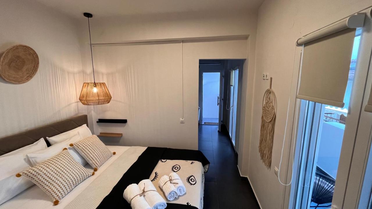 Le Sirene Apartments Skiathos Town Exterior photo