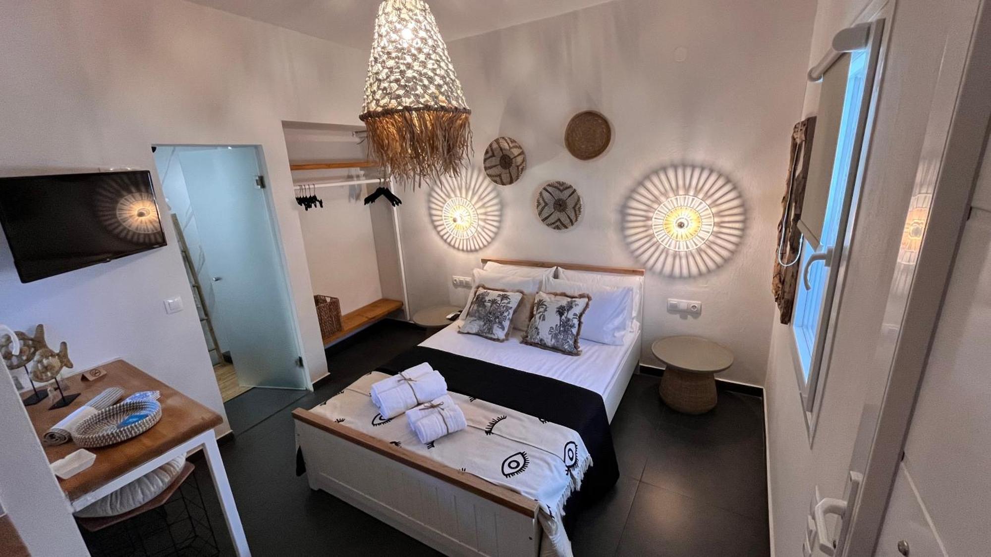 Le Sirene Apartments Skiathos Town Exterior photo